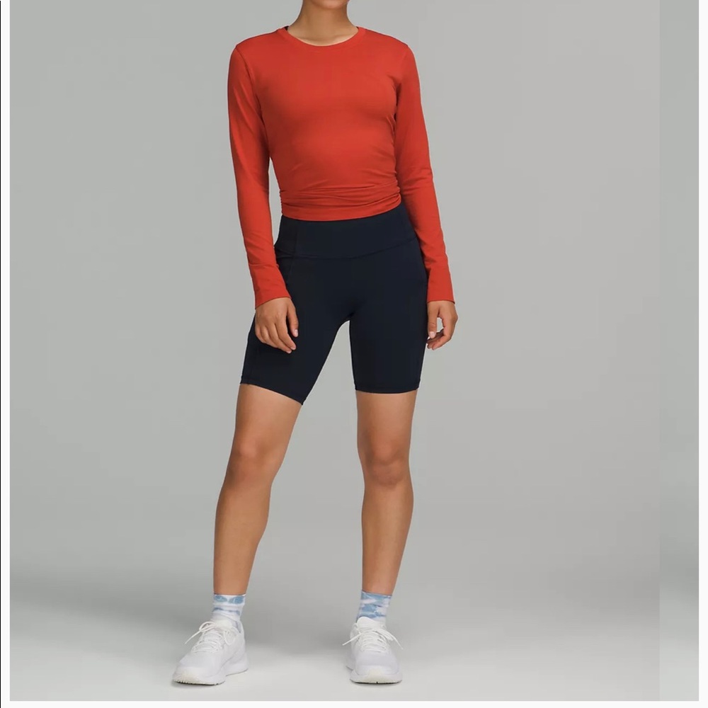Lululemon Fast and Free High-Rise Short 8", True Navy size 2